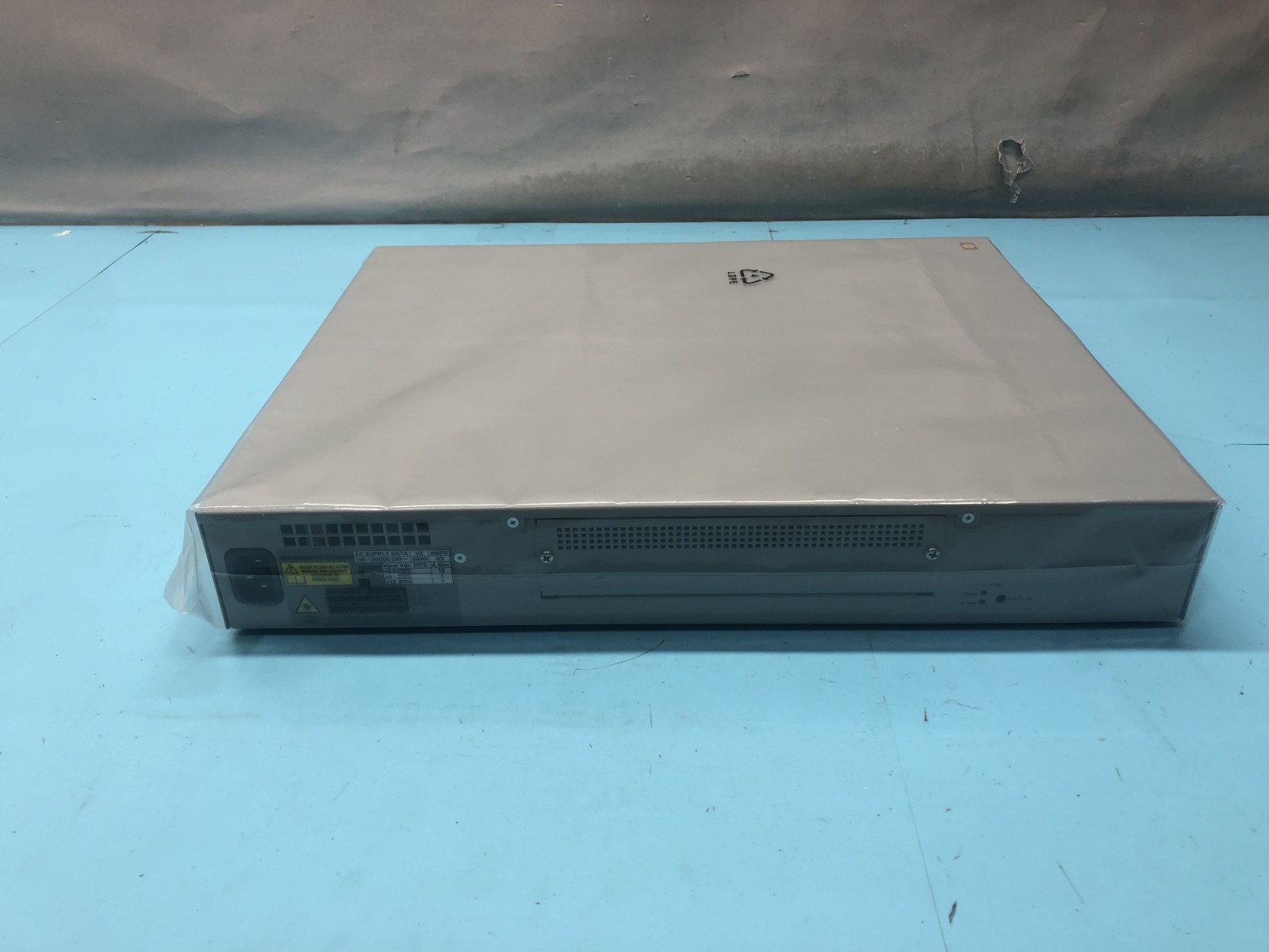 Allied Telesis AT-RP24I-B-10 Rapier 24i Layer 3 Fast Ethernet Switch, 195618