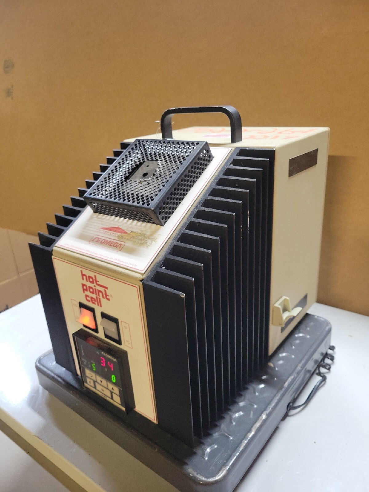 Omega CL900 CL950.110 CL95100 Hot Point Cell Dry Block Probe Calibrator | 115v