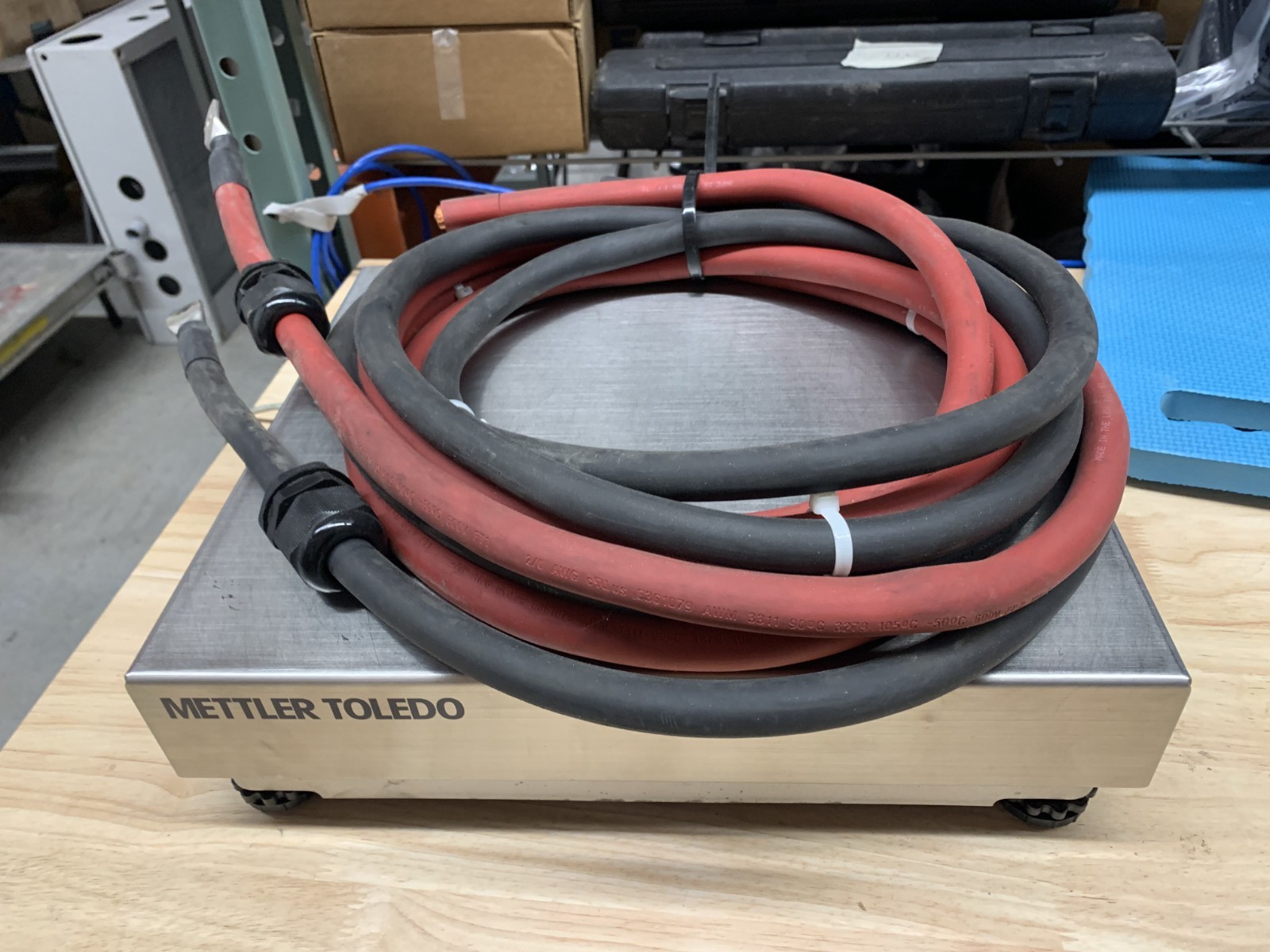2/0 Gauge Pure Copper Ultra Flexible Welding & Battery Cable Black & Red w Lug