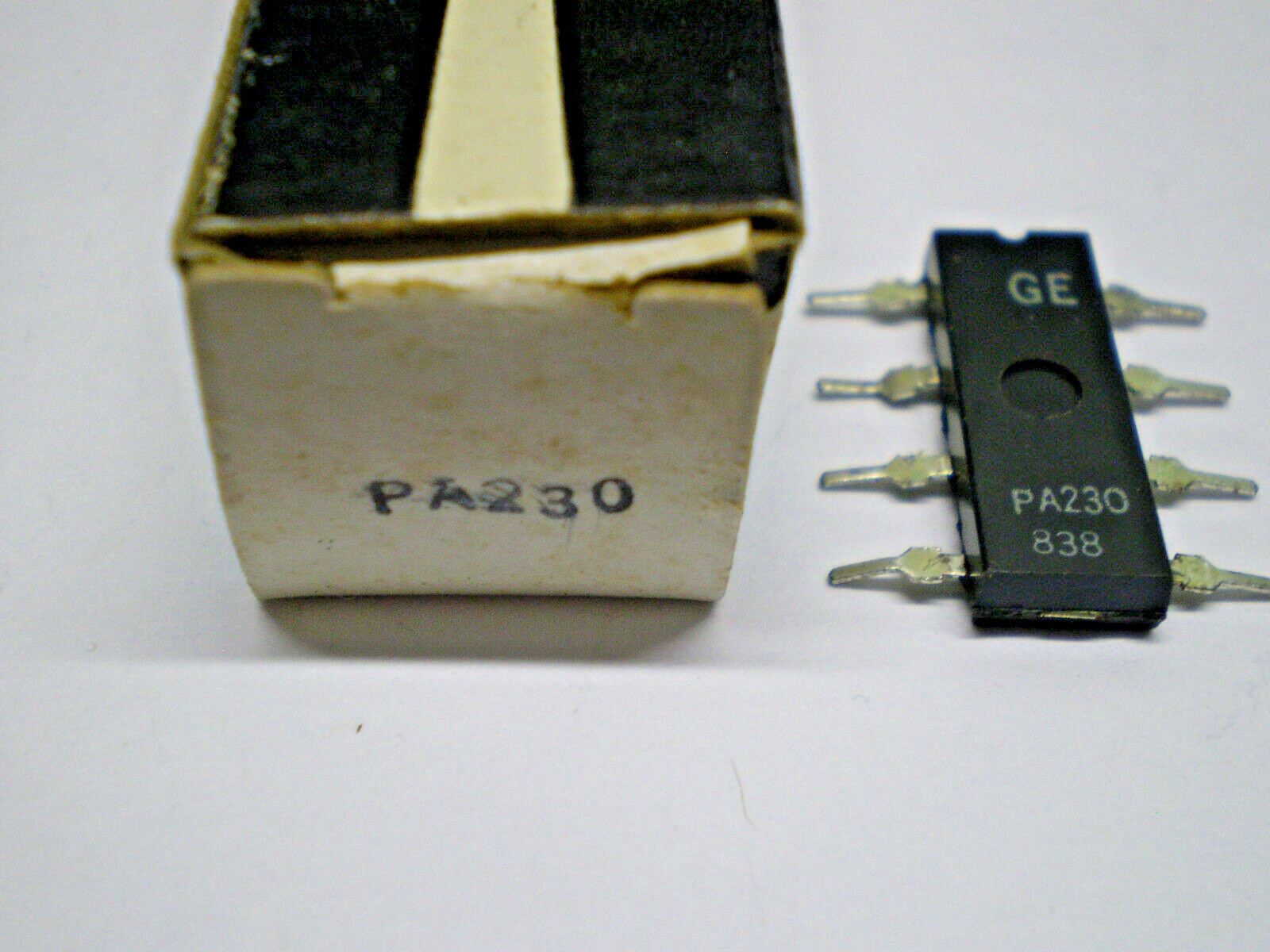 Vintage GE General Electric PA-230 PA230 High Gain Amplifer /Op Amp, IC, Qty (2)