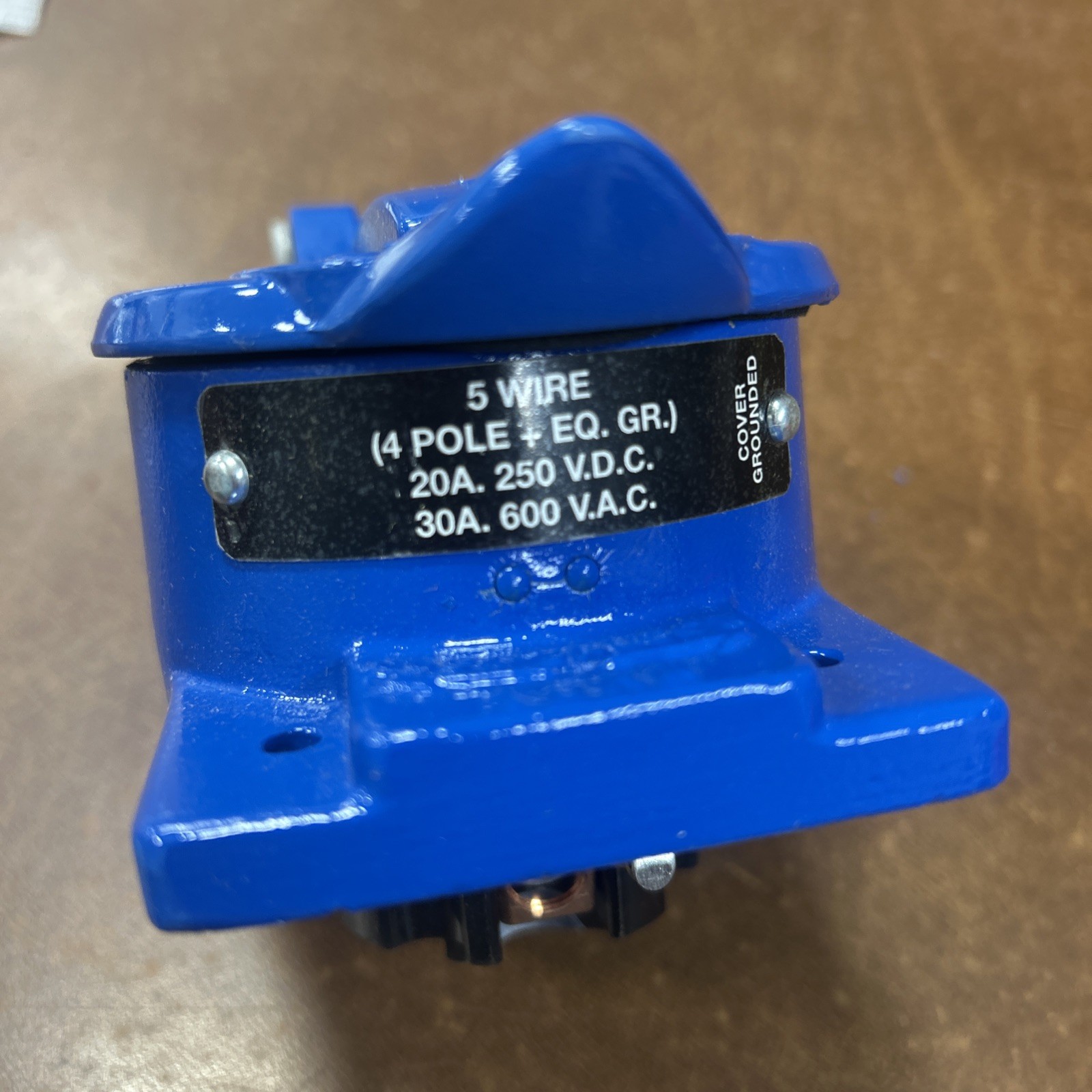 NEW HUBBELL HBL25250 Locking Receptacle 600VAC 30A 250VDC 20A, 3 Phase, 4P 5W