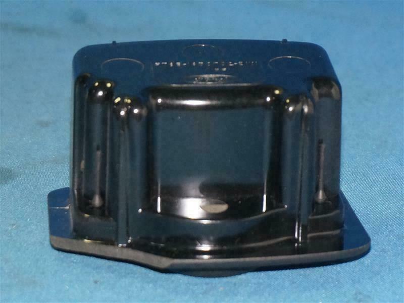 Ford YC3Z-7830702-BA YC3Z7830702BA Ash Tray Front Console New NOB