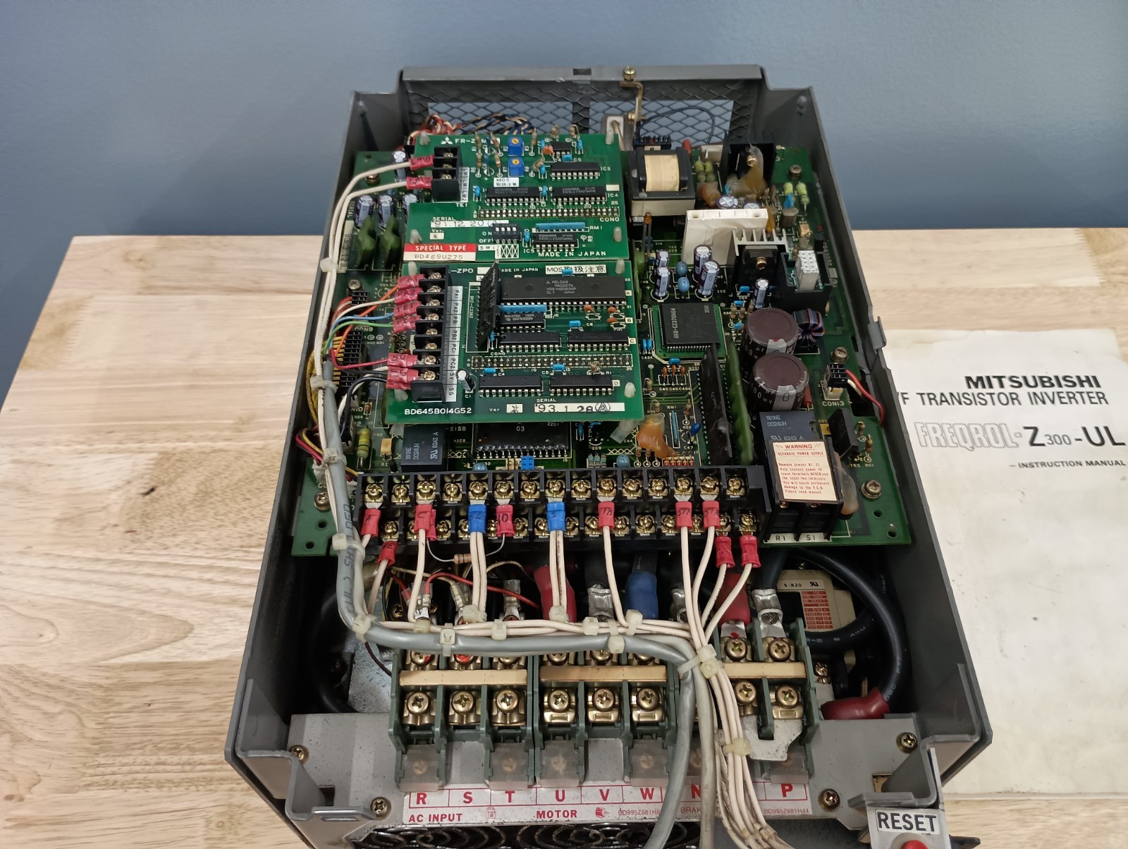Mitsubishi FREQROL-Z300 FR-Z320-11K-UL 10HP Inverter CORE AS-IS