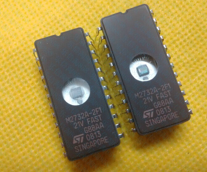 20pcs M2732A-2F1 M2732A EPROMs ST New Good Quality