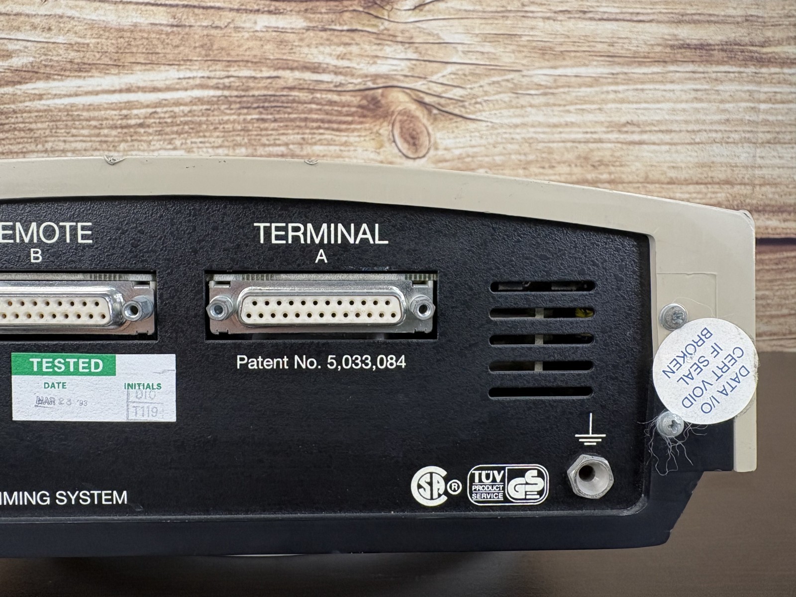 Data I/O 2900 Universal Programmer w/ DIP Socket Boots Self Test Pass