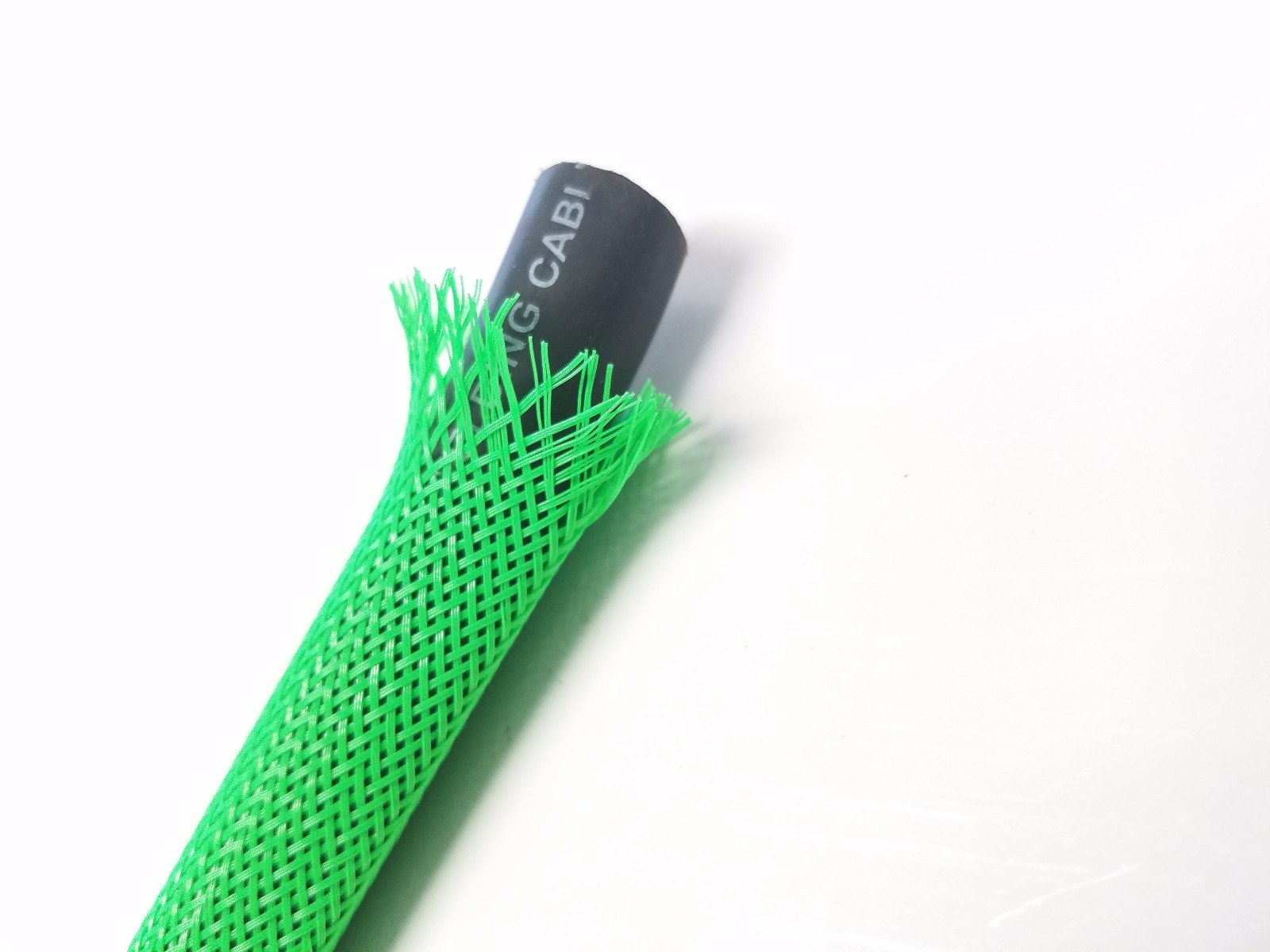 25 FT 1/2″ NEON Green Expandable Wire Cable Sleeving Sheathing Braided Loom USA
