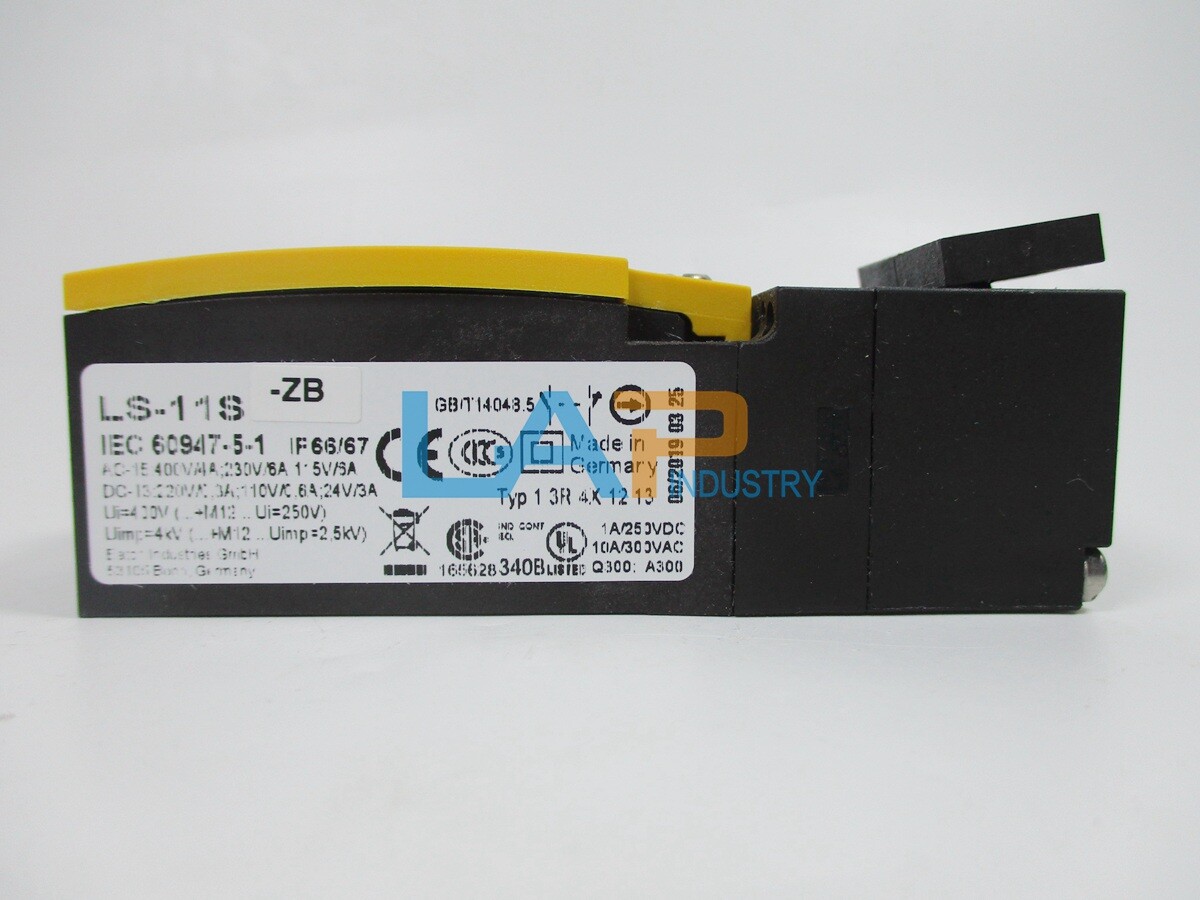 1PCS New For LIMIT SWITCH LS-11S-ZB
