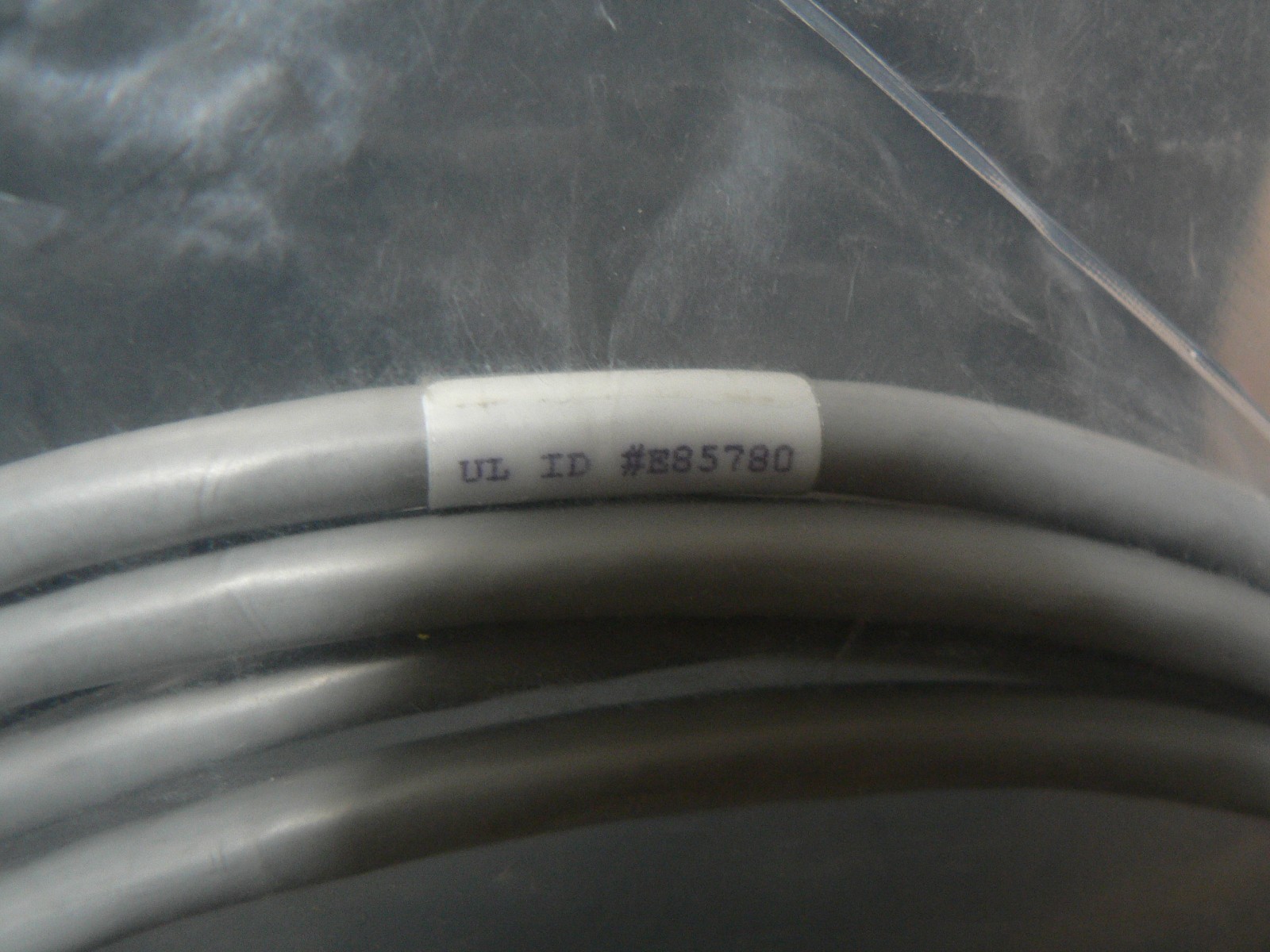 12 FT BERK-TEK HYPER-PLUS SHIELDED 24 AWG CAT5 LAN CROSSOVER CABLE BRAND UNKNOWN