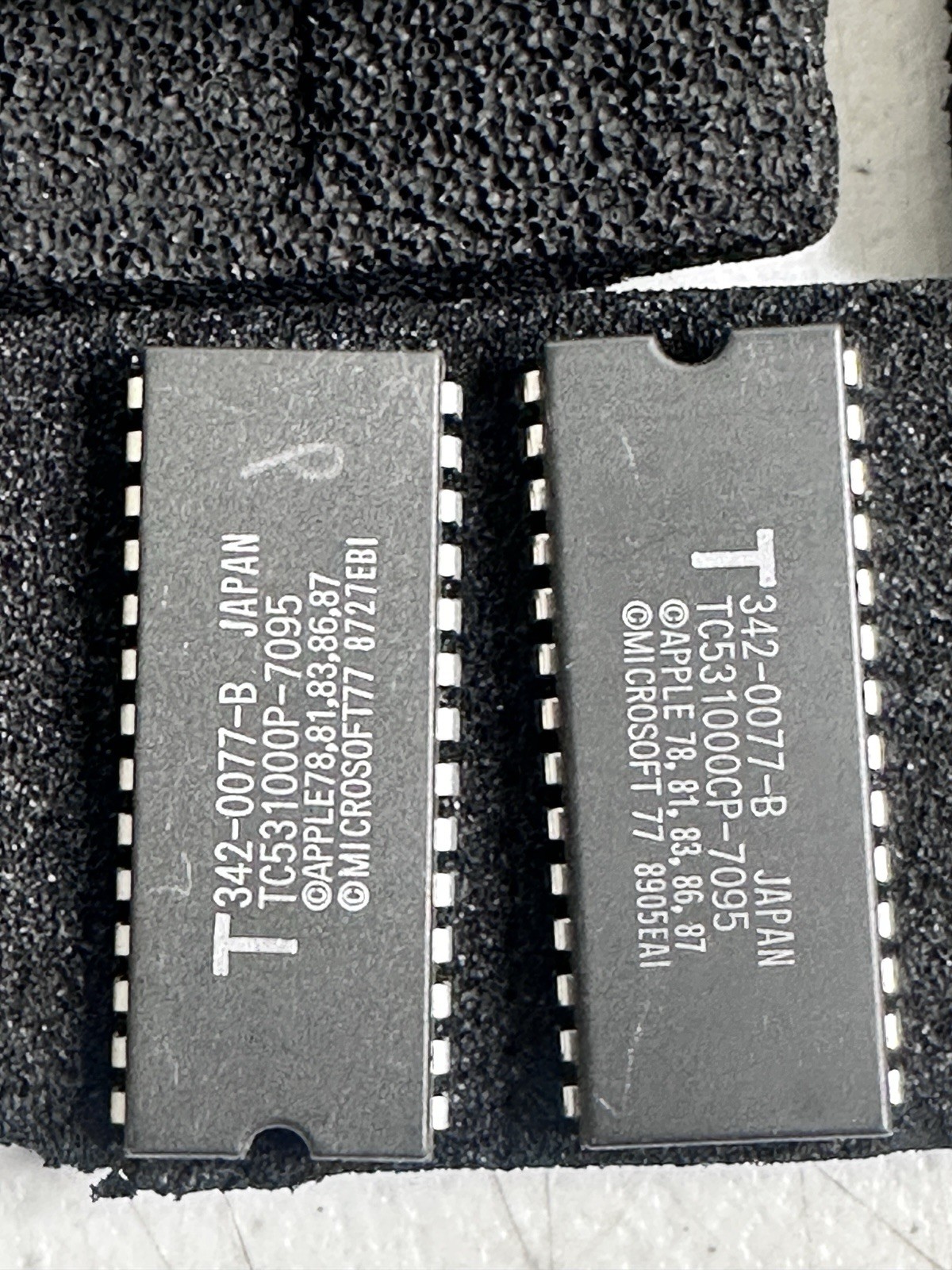 Collector Grade CPU Apple 1982 Custom ROM Vintage Computer Chip Set Untested
