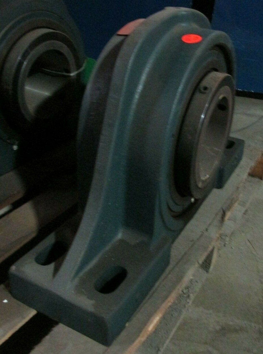 New other Rexnord Self Aligning Roller Bearing MPS-5607F 6.4375 Bore 46139DH