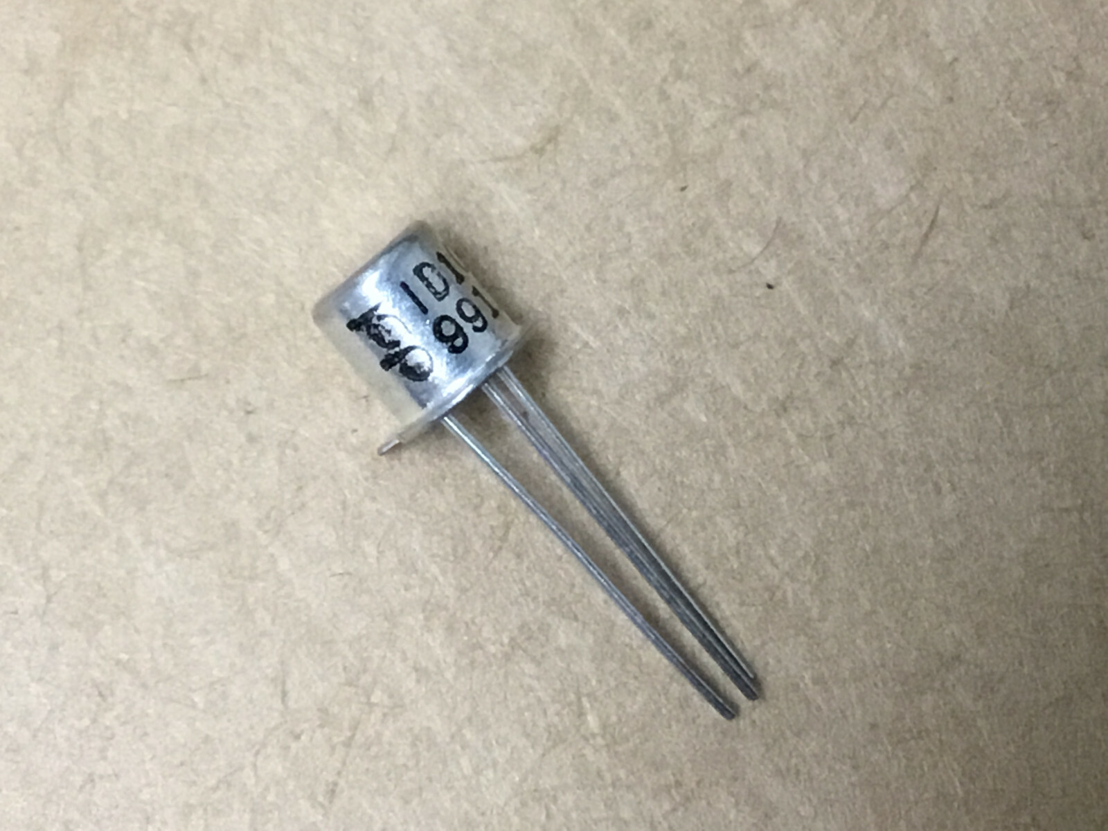 (1 PC) MICRO USPD INC ID104 SCR THYRISTOR NSN# 5961-01-383-9199