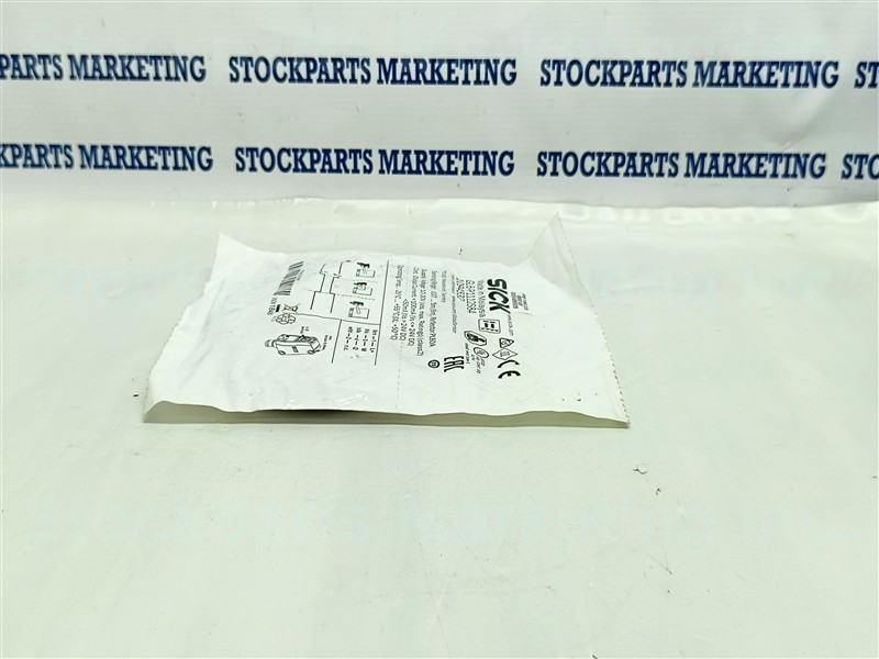 Lot 2pcs. Sick GL6-P1112S84 1094532 Photoelectric Switch Sensor NNB