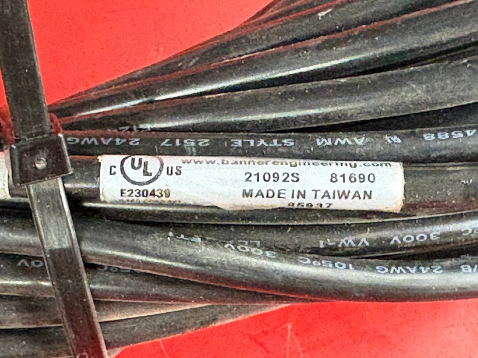 BANNER ENGINEERING MQDC2S-850RA CORDSET M12 EURO 8 PIN 15 METER 2AMP MQDC2S850RA