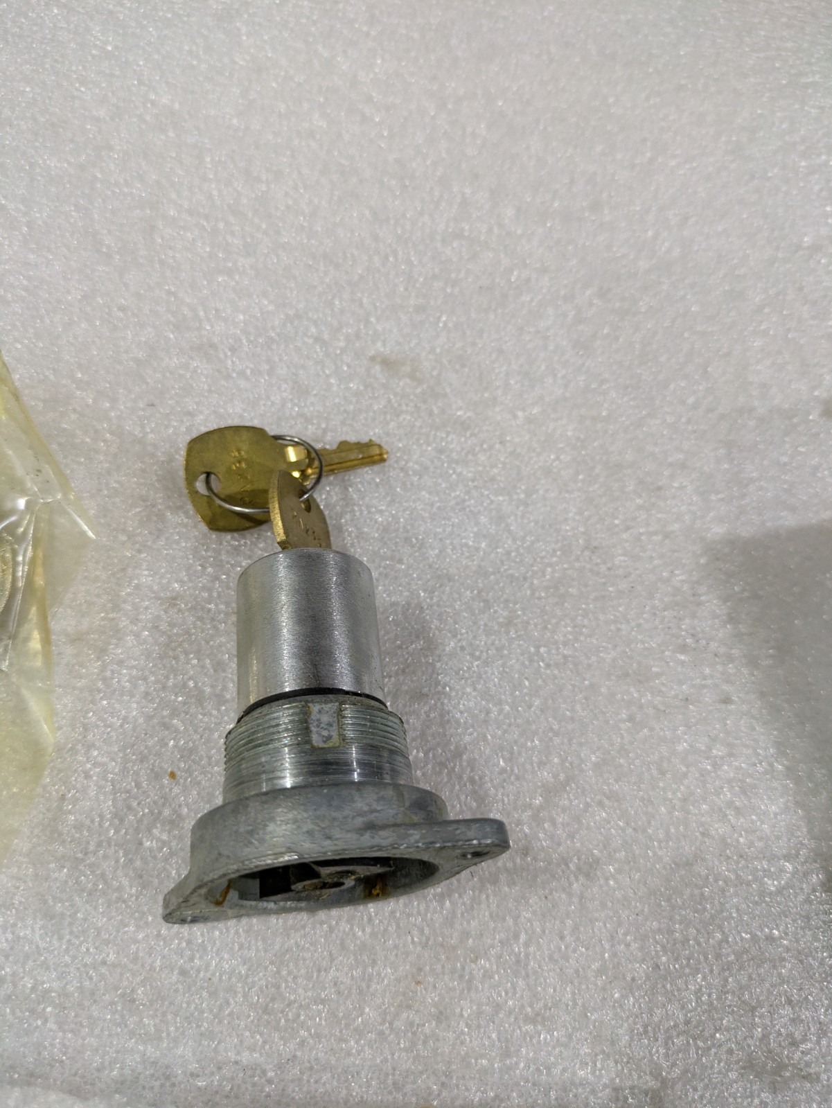 GE CR104 Heavy Duty Oiltight Key Selector Switch 2 Position Panel Mount Operator