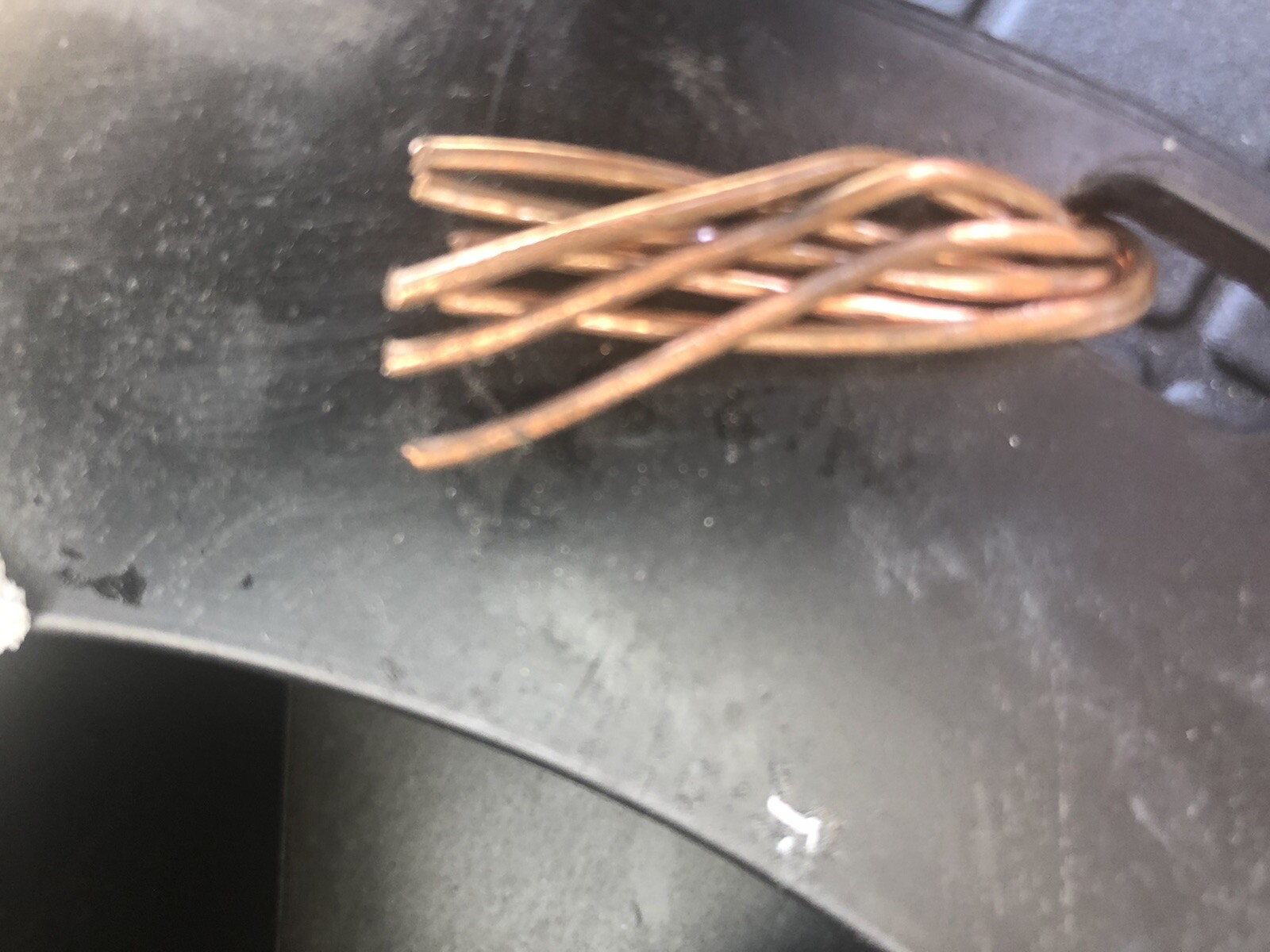 Encore Wire Bare Copper 6 AWG / 7 Strand 315 Feet / 96.01M – Part # 172101200235