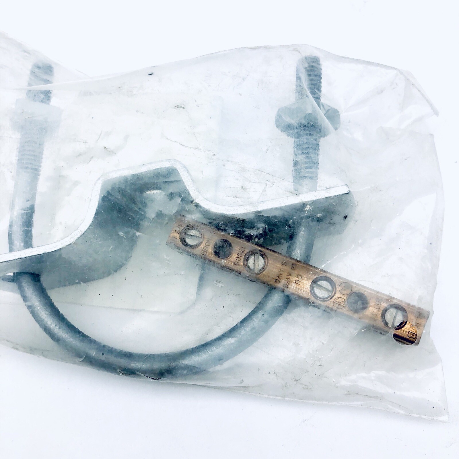 LOT OF 3 T&B BLACKBURN IBT3C INTERSYSTEM BONDING TERMINATION W/ U-BOLT G CLAMP