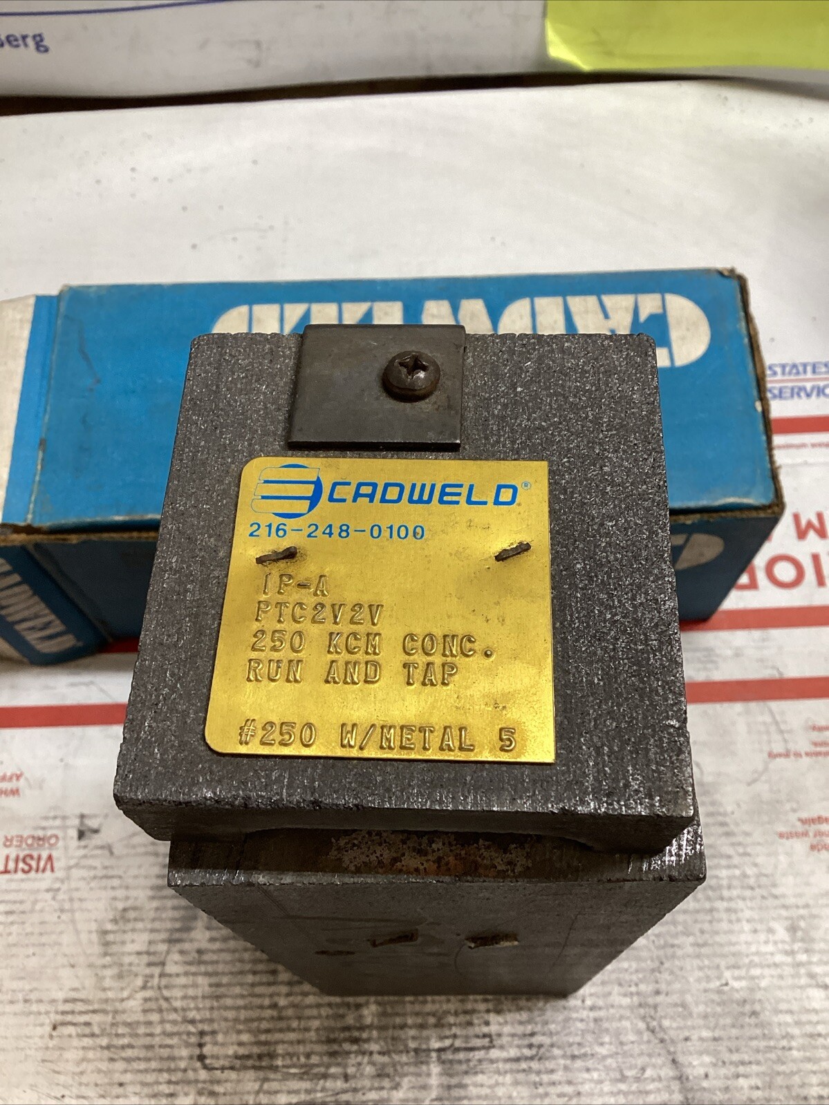 ERICO CADWELD IP-A PTC-2V2V MOLD 250 KCM CONC RUN & TAP #250 CART ED4U 3295