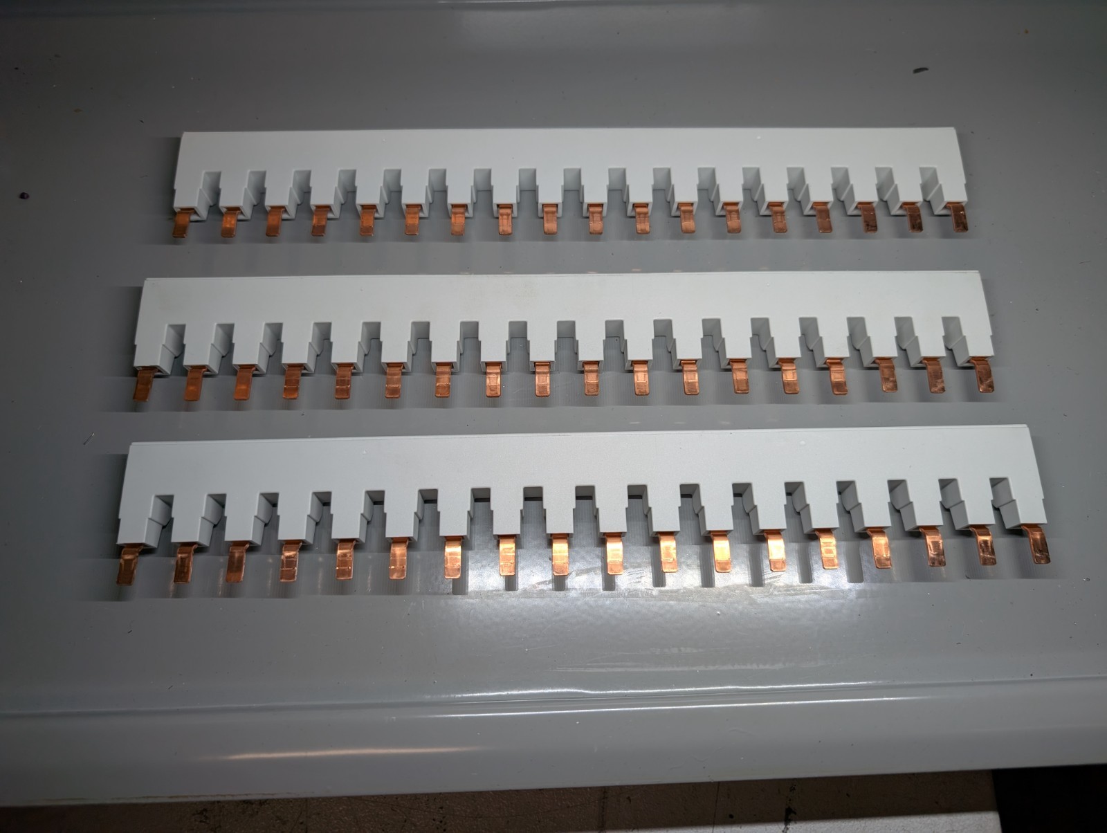 3x Bus bar ALTECH CORP 2P16UL3/18 / 2P16UL318