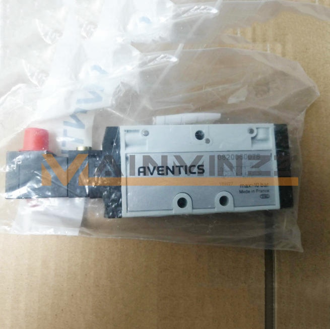 1PCS NEW AVENTICS 0820060076 solenoid valve Free delivery