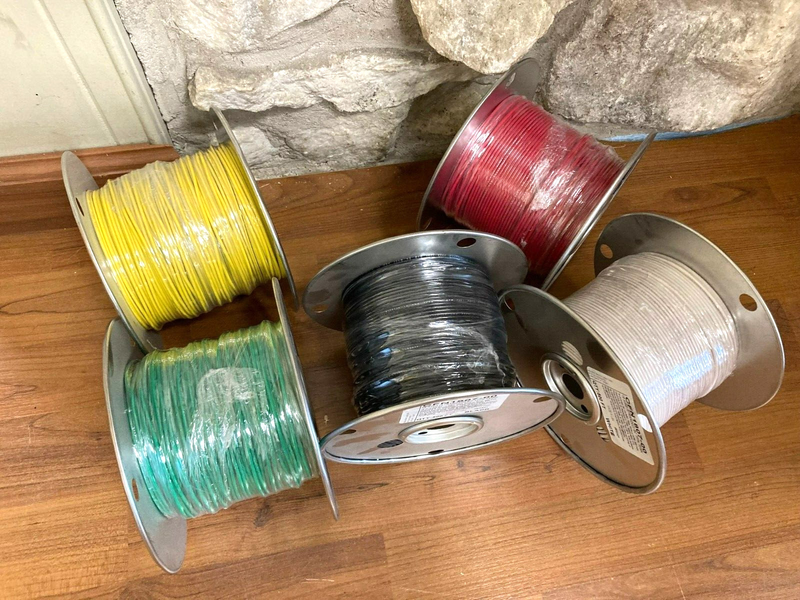 18 AWG STRANDED (7/.0152) BC TFFN 500 FT MADE IN USA BLACK or WHITE