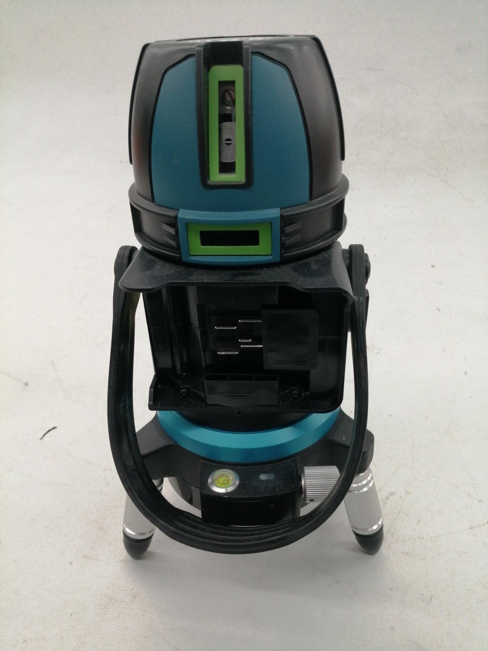 Makita SK507GD Laser Marker with Battery & Charger, Remote Control, Full Line
