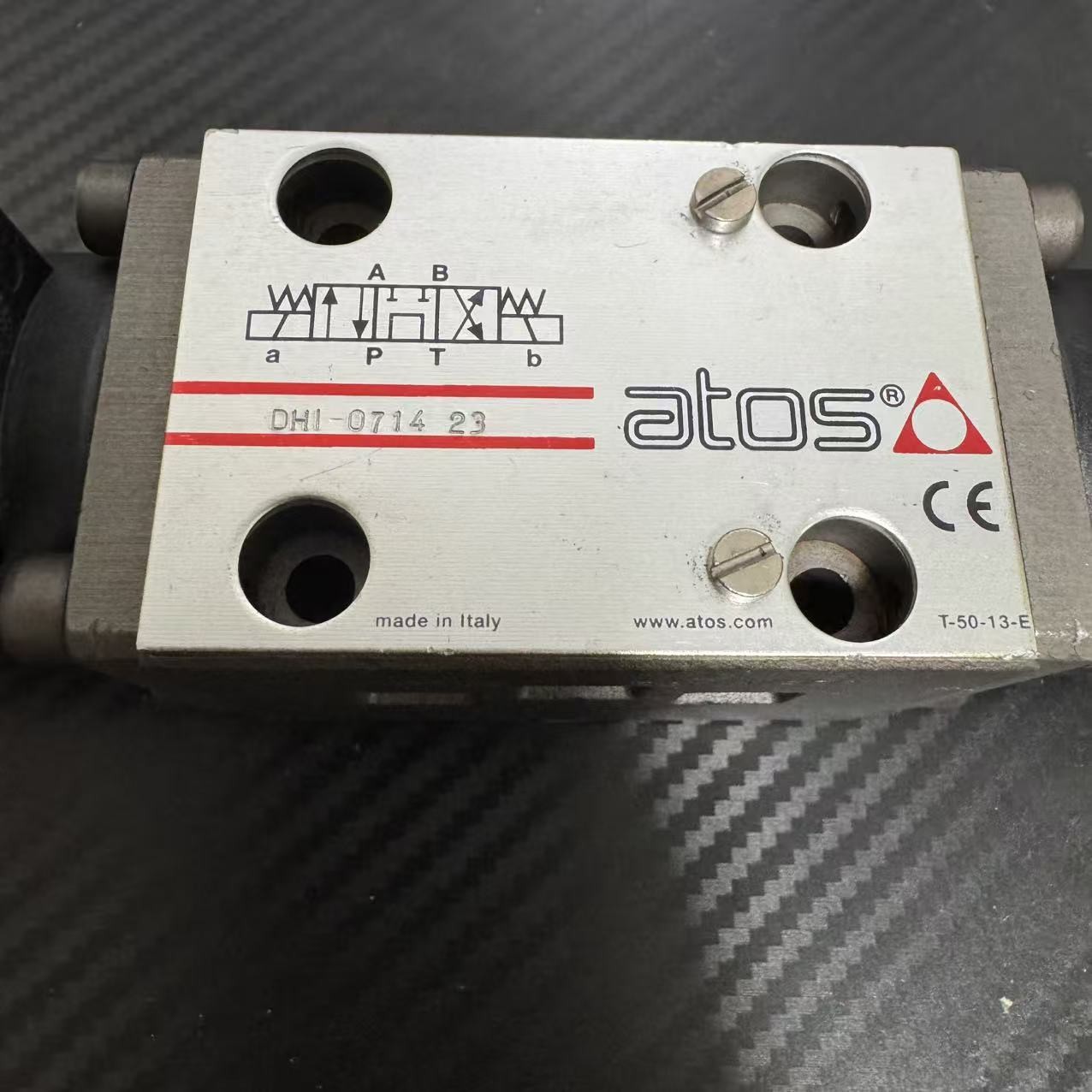1PCS New For ATOS Solenoid Valve DHI-0714 23 DC24V