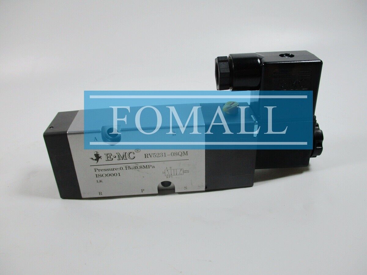 1 Pc. New solenoid valve RV5231-08QM DC24V AC220V