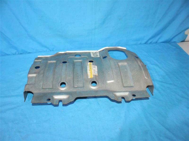 Ford UR61 38812 A UR6138812A Cover B Under