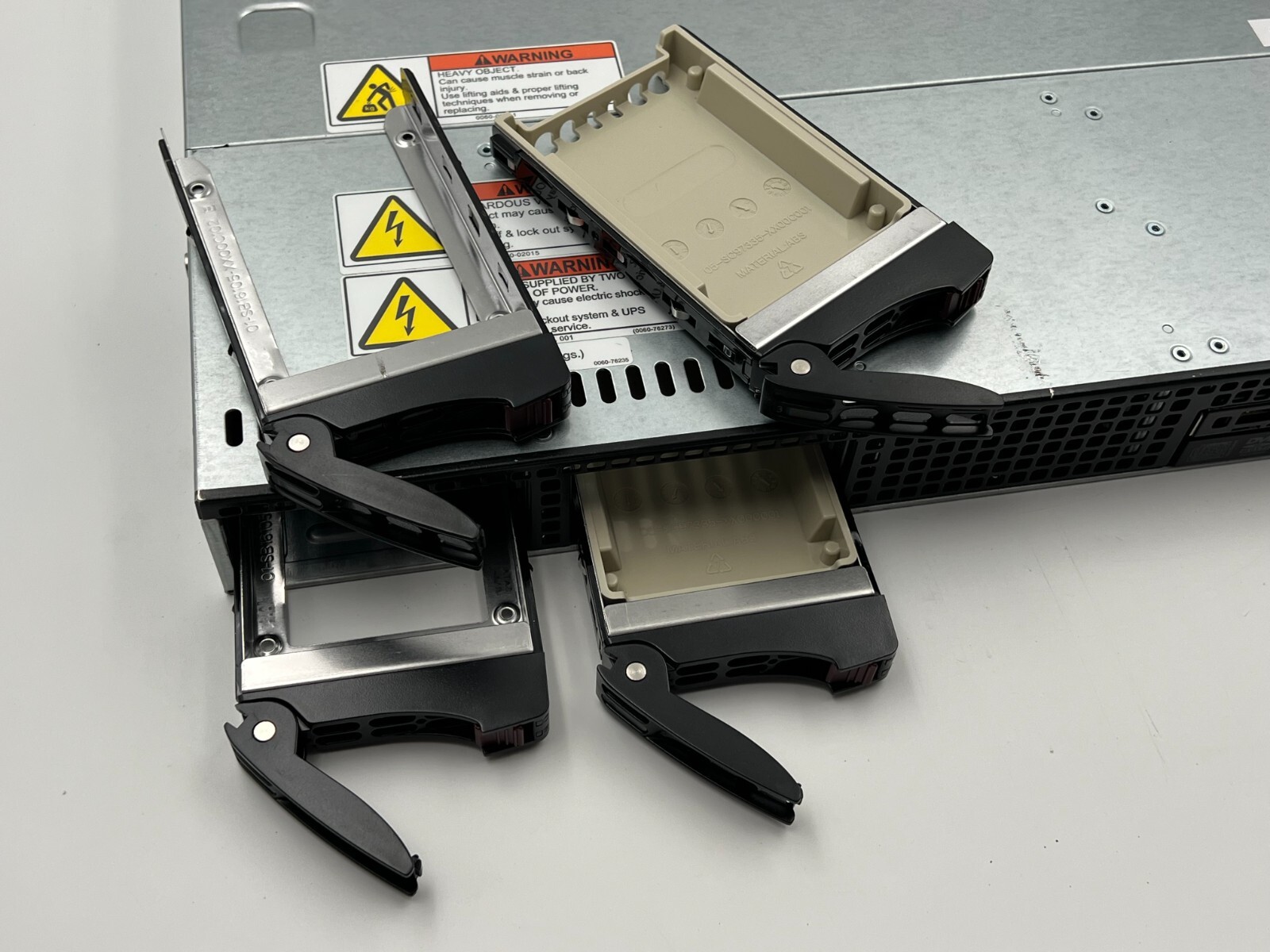 APPLIED MATERIALS 0090-08212 ASSEMBLY CGA SERVER SM 1U 2.33-8GB-500GB-HWR AMAT