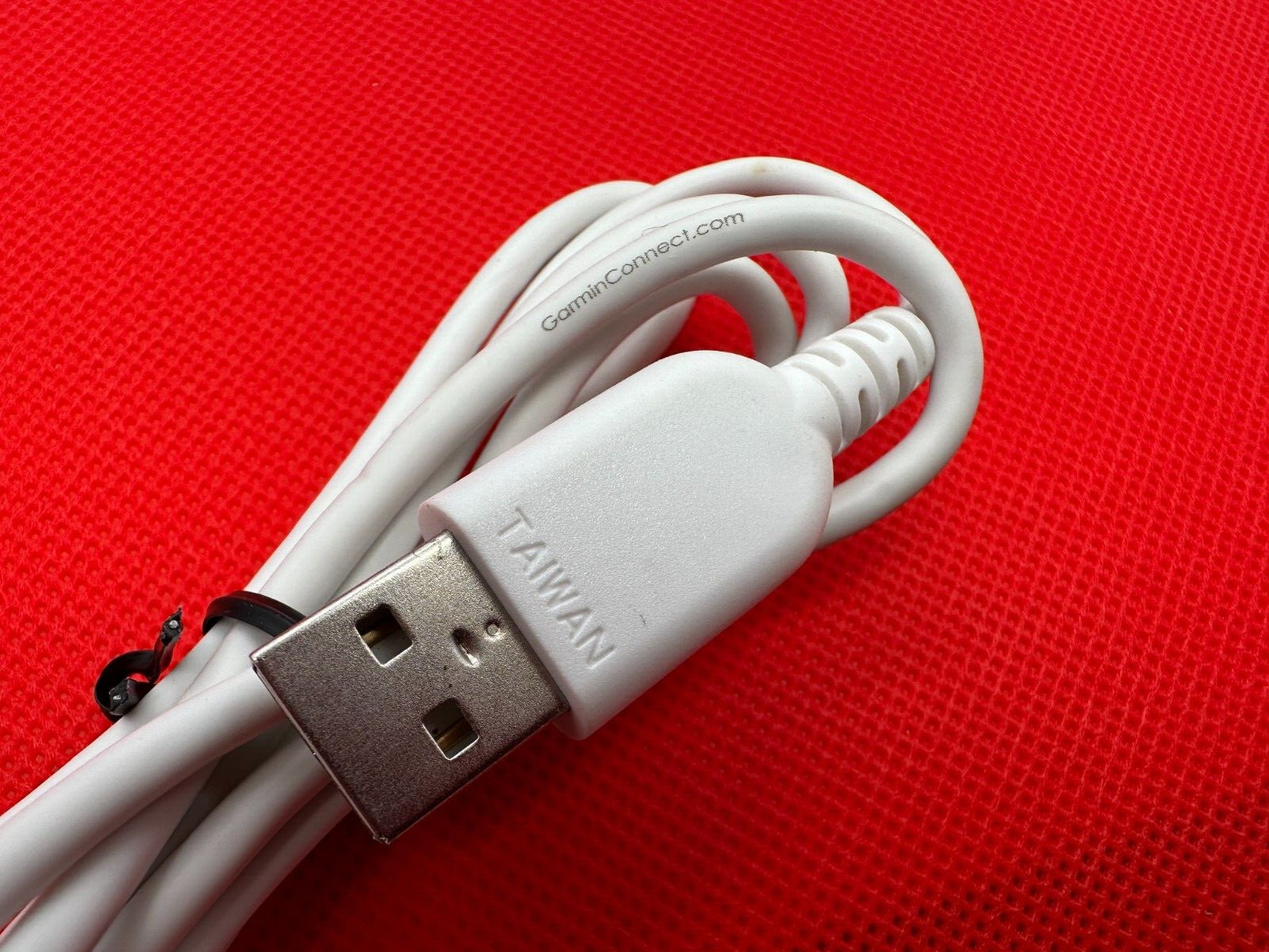 Original Garmin USB Charger Clip Data Sync cable for Forerunner 10 15 GPS watch
