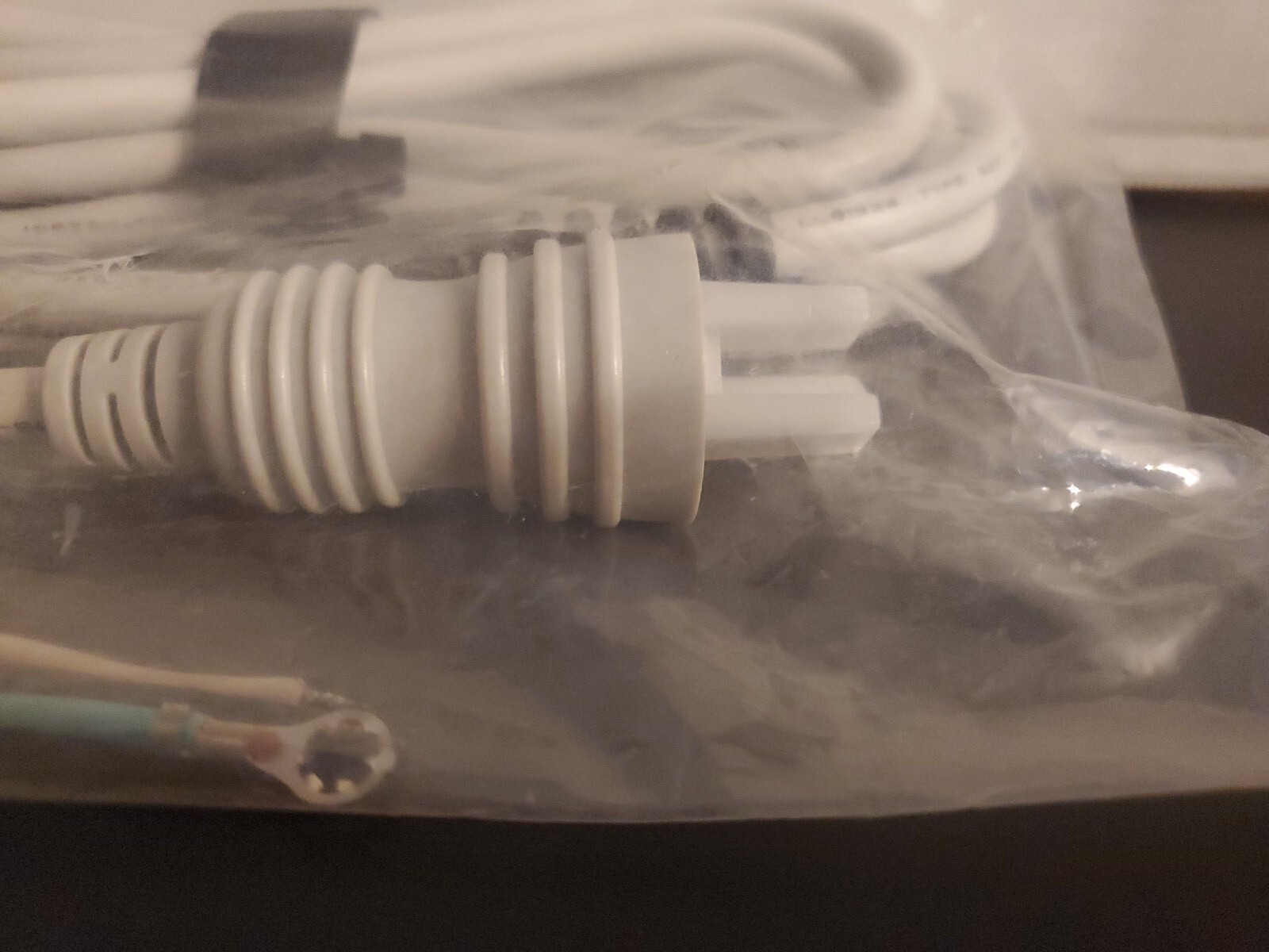Power Cord 3 Prong (3×16 AWG 1.31 mm) CSA LL81924 type SJT 105° C Medical Grade