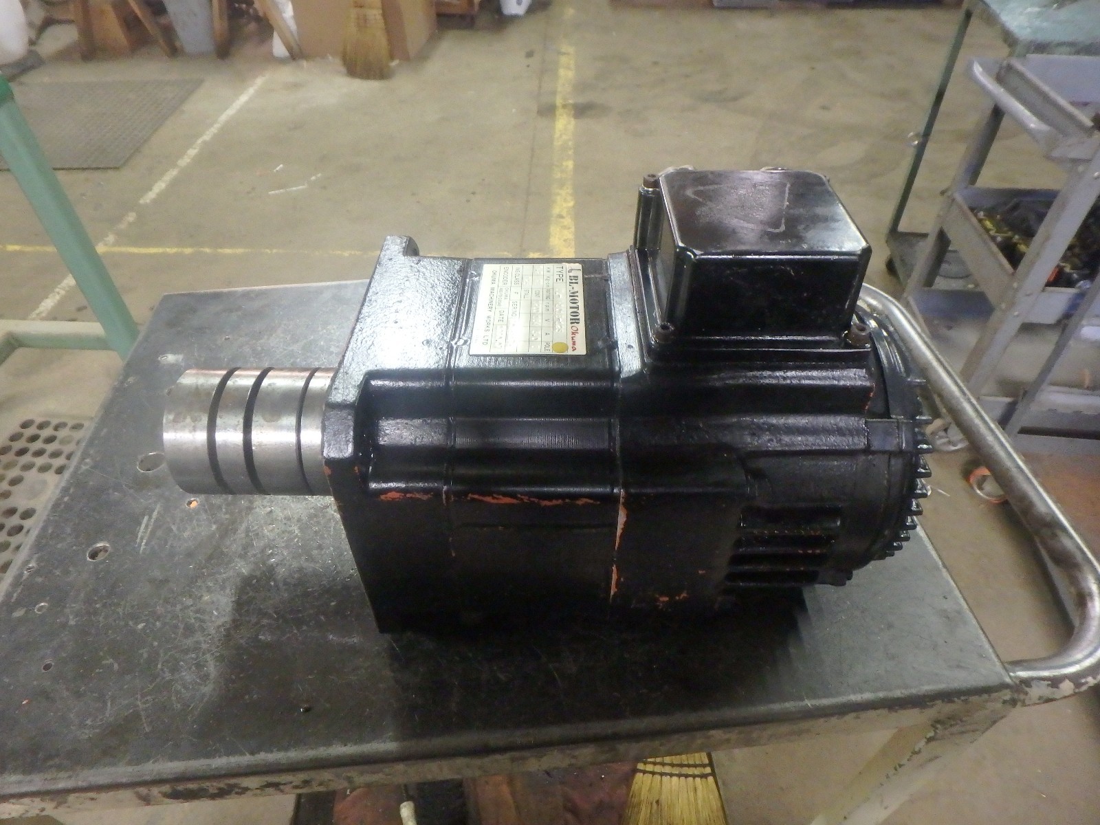 Okuma BL-Motor BL-MH101E-12S _BLMH101E12S_ Encoder ABS-FB-D2048_ABSFBD2048_USED