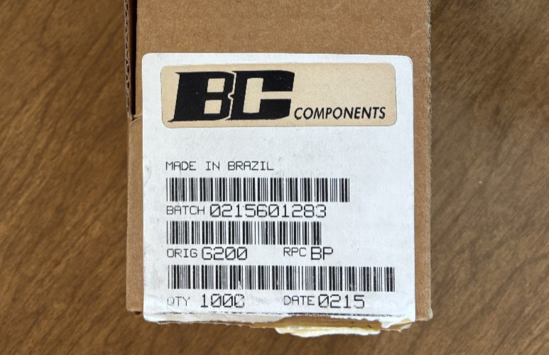 Lot of 25 27 Ohm 2 watt Resistors ± 5% New Old Stock