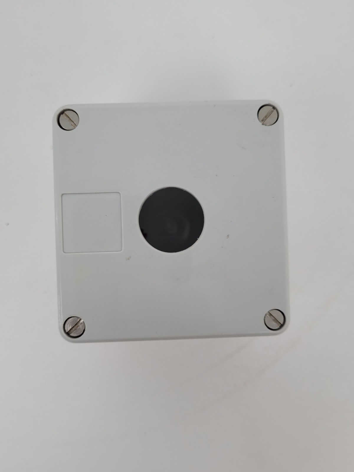 Hoffman 3 1/4″ x 3 3/16″ x 2 1/4″ Pushbutton Enclosure 1-Hole -Next Day Option