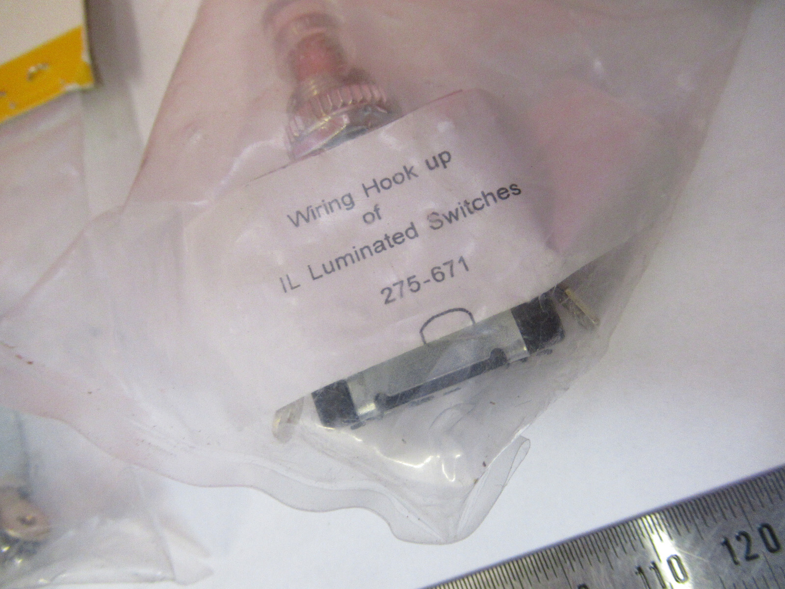LOT RADIO SHACK SPST SWITCHES AS PICTURED X3-B-12