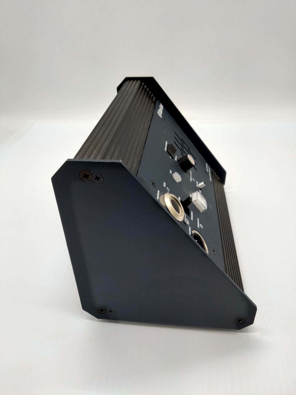 Clear-Com KB-702GM Clear-Com Encore Wall Mount