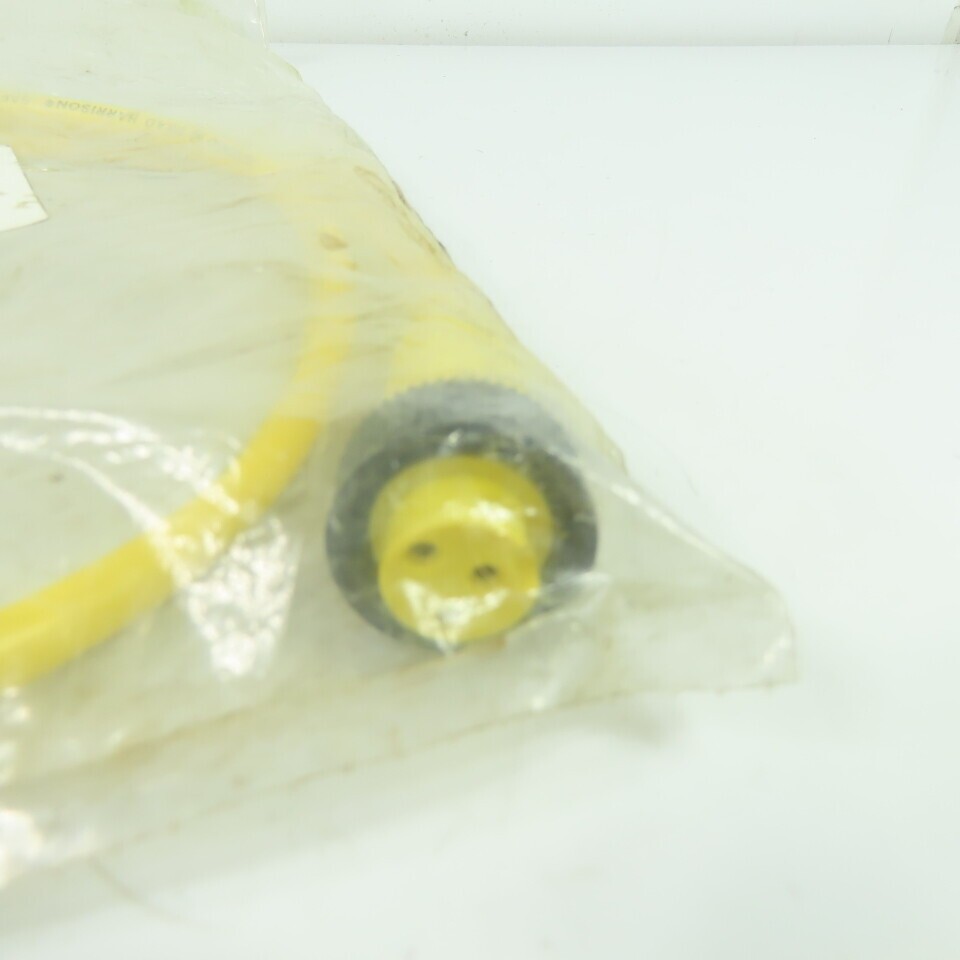 Daniel Woodhead 40973-18G Mini Change Cordset 3-Pin Male/Female 3′ 18/3 PVC