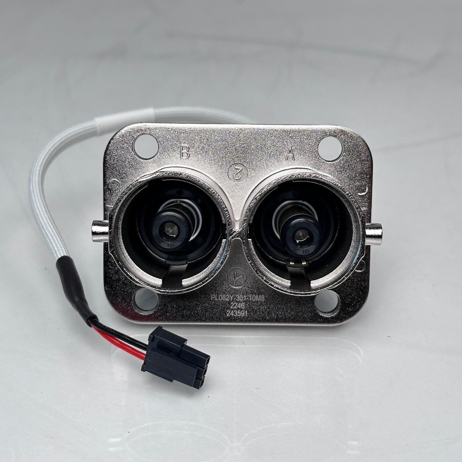 x1 Amphenol NEW PL082Y-301-10M8 Heavy Duty Power Connectors POWERLOK GEN 1