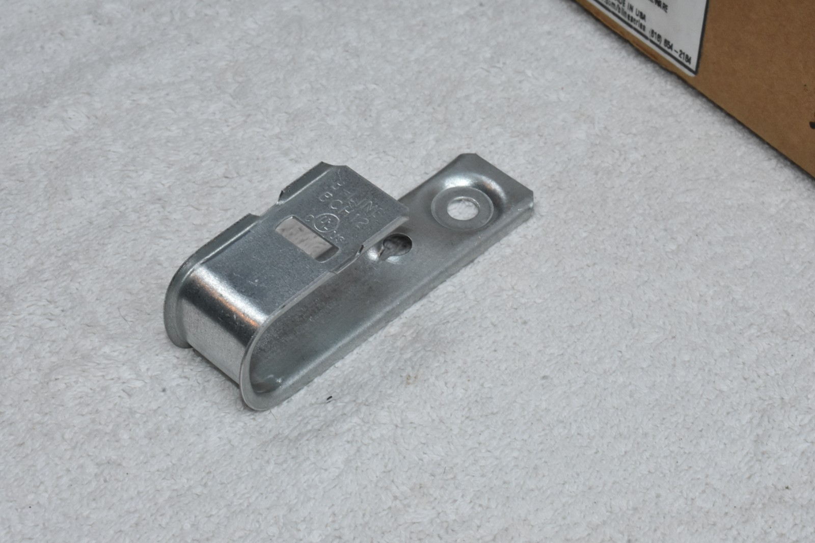 New In Box 50 Eaton B-Line BCH12 3/4” J Hook Pre-Galvanized Steel Cable Hook