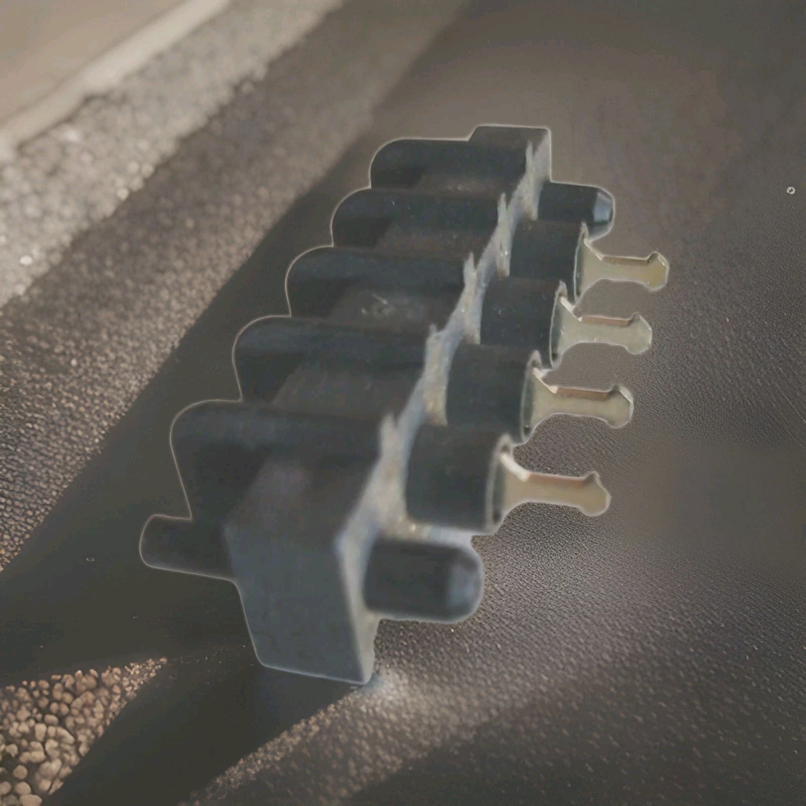 Set Of 5 Beau 71 Single Row Terminal Block 4 Poles