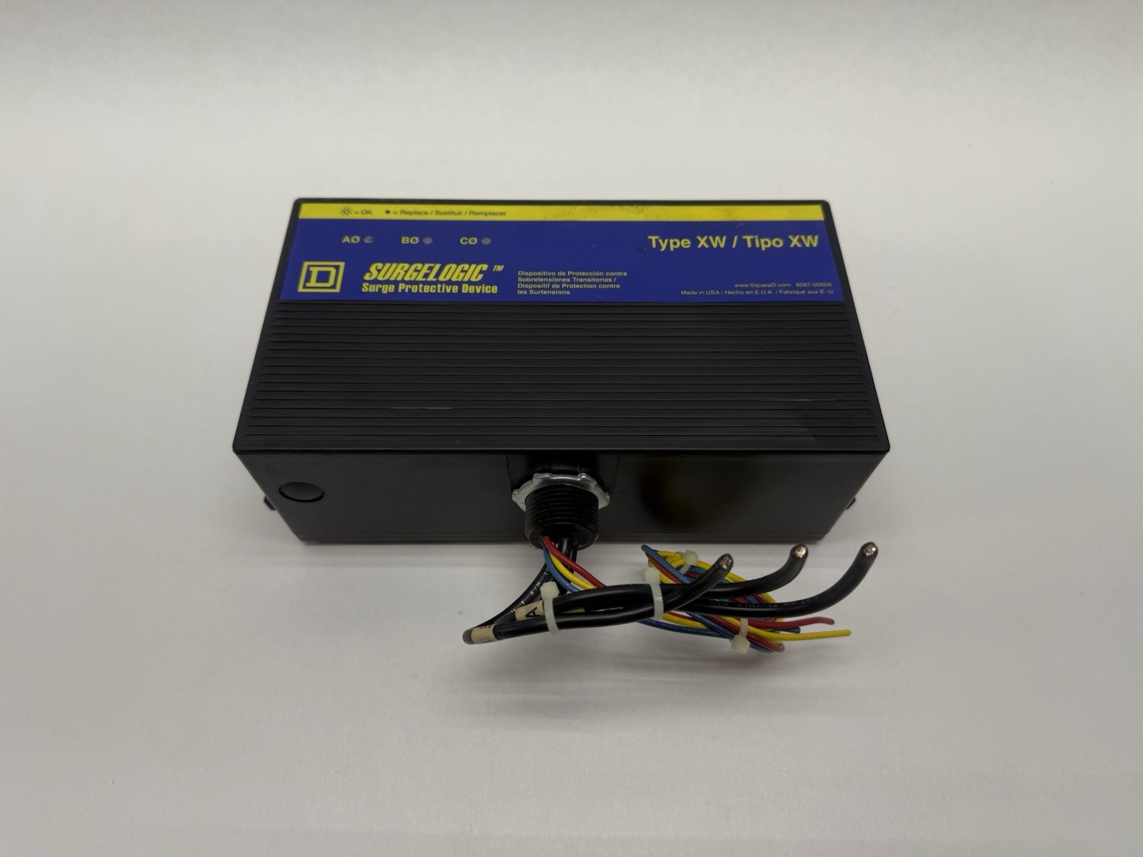 SQUARE D TVS5XW100C 480D 600V 50/60Hz Type XW Surgelogic Surge Protective Device