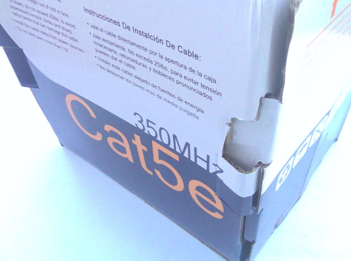 CAT5E 350MHz CMR unshielded twisted pair blue 1000 ft (DAMAGE BOX)