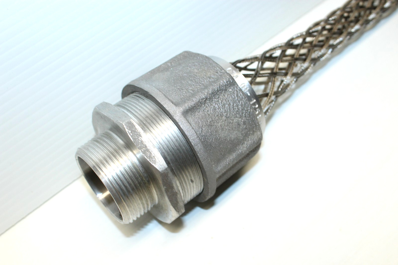 ⭐NEW⭐ 1-1/2″NPT HUBBELL 074011253 KELLEMS CABLE CORD GRIP 1.312-1.437″