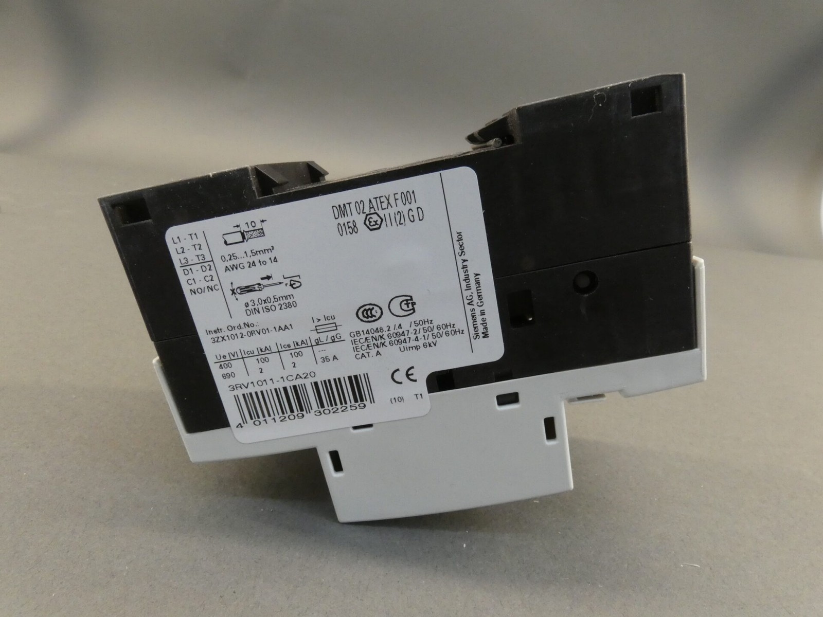 Siemens 3RV1011-1CA20 Circuit Breaker, 1.8-2.5 Amps – NEW Surplus!