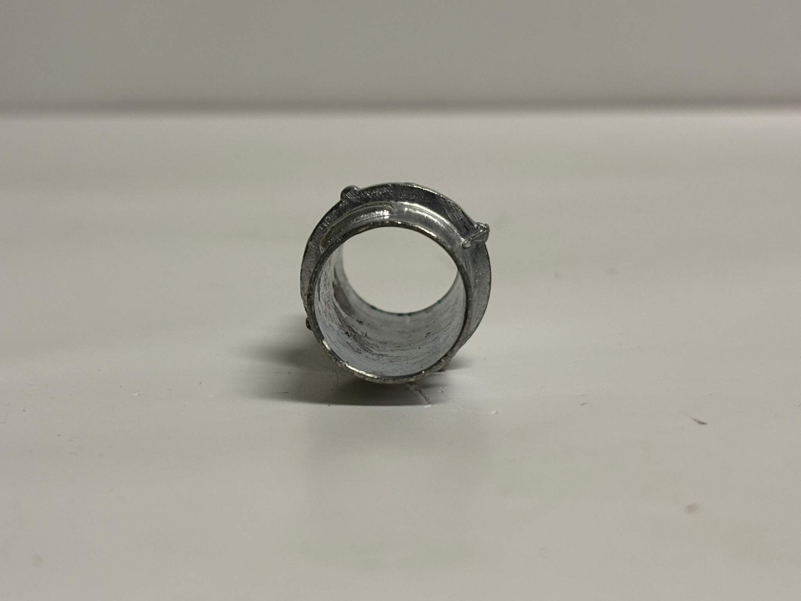 23 PK Arlington GFC75 3/4″ Screw-In Connector for Flexible Metal Conduit