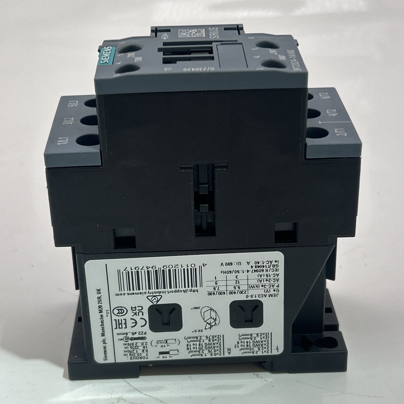 SIEMENS SIRIUS CONTACTOR 3RT2024-1AV60