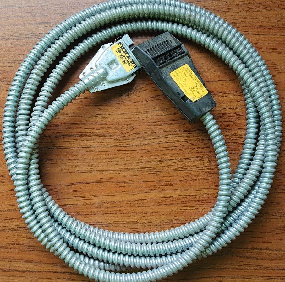 Reloc® OnePass® OC2 277 12/2G 15 M5 Fixture Cable, 277 VAC, M5, 15 ft OAL, 12 AW