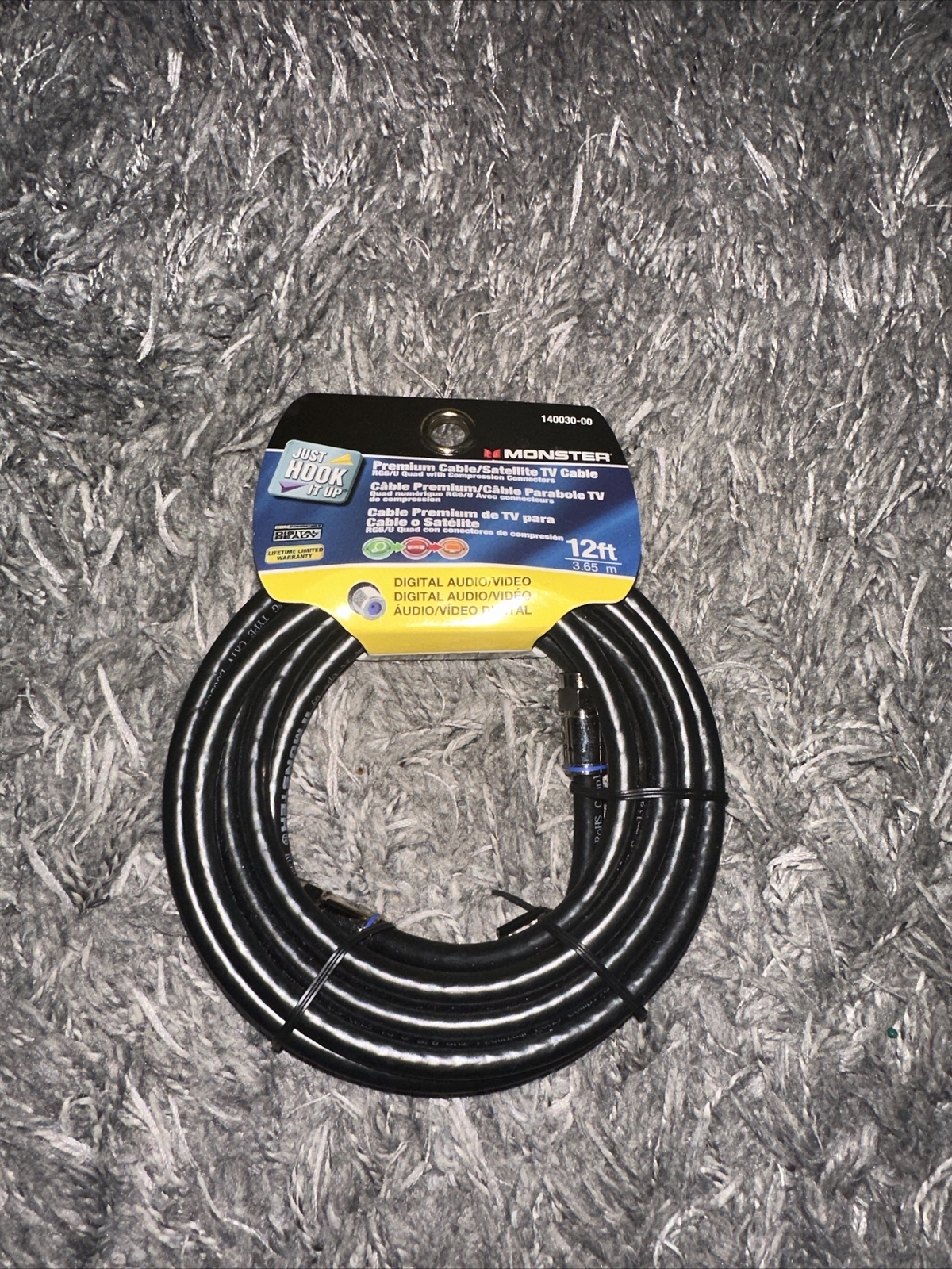 New Monster 140030-00 RG6 Video Coaxial Cable, 12′, Black