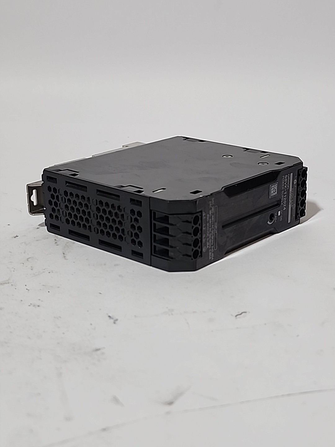 Omron S8VK-T12024 DIN Rail Power Supply 3-Phase 24VDC 5A 120W Switch Mode