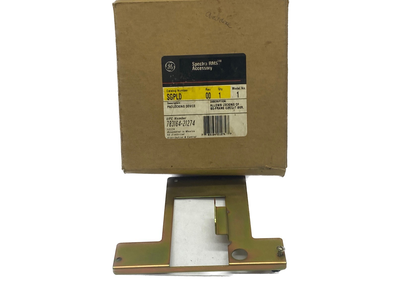 NOS GE Spectra RMS Accessory Padlocking Device SGPLD (Missing 3 Screws)